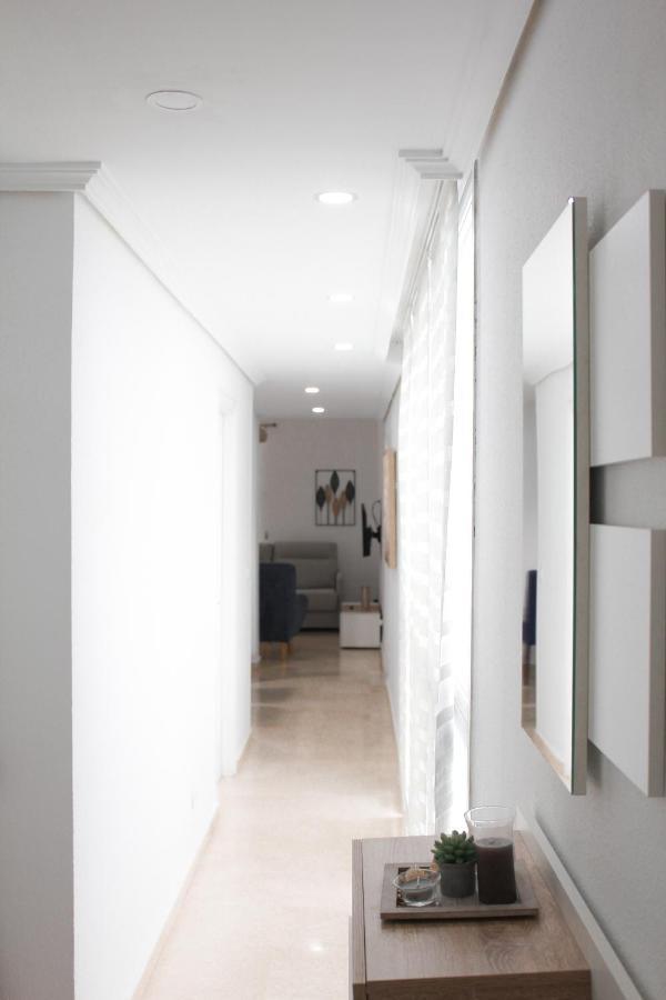 Monkeys Apartments Lumbreras Deluxe Seville Ngoại thất bức ảnh